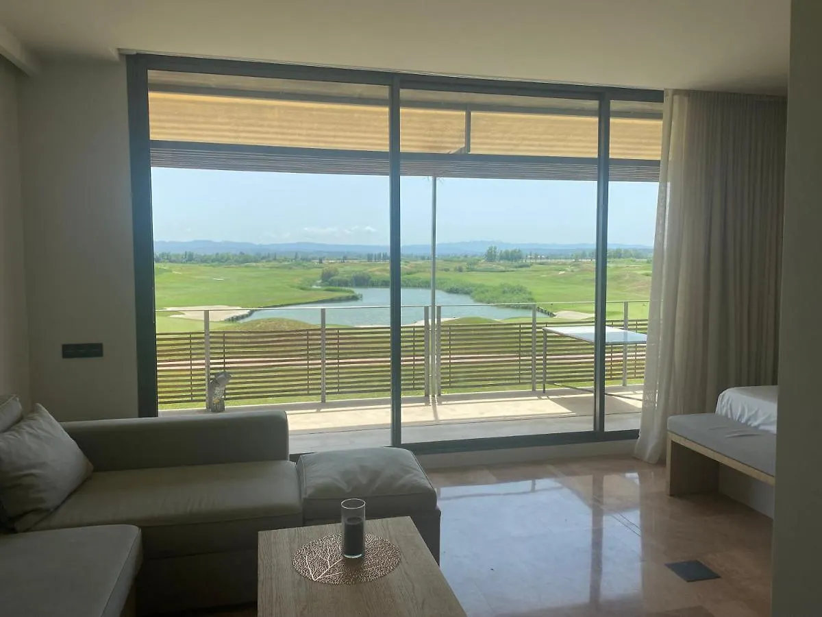 Moderno Apartamento En Emporda Golf Gualta Apartment